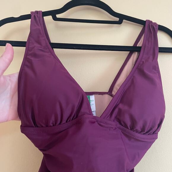 NWT J. Crew Ruched V-Neck One-Piece Swimsuit in Iris Purple Sz 2 - Picture 8 of 10